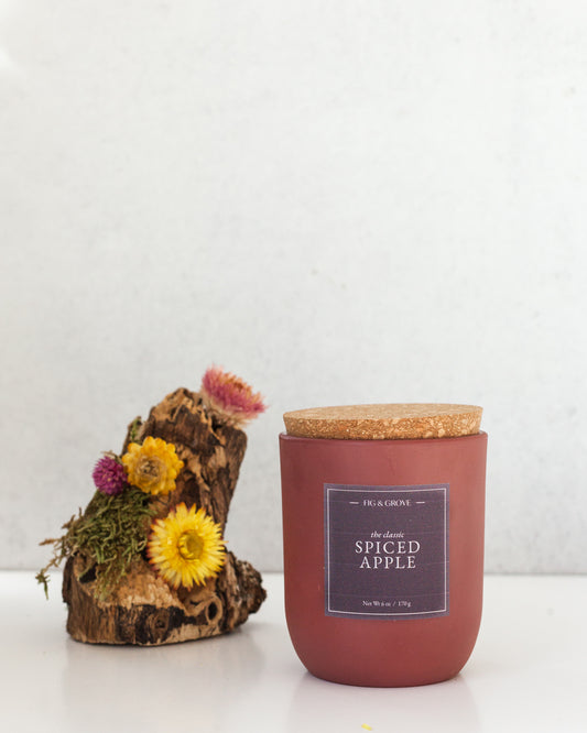 Fig & Grove Spiced Apple candle with warm baked apple and mulled spice fragrance.
